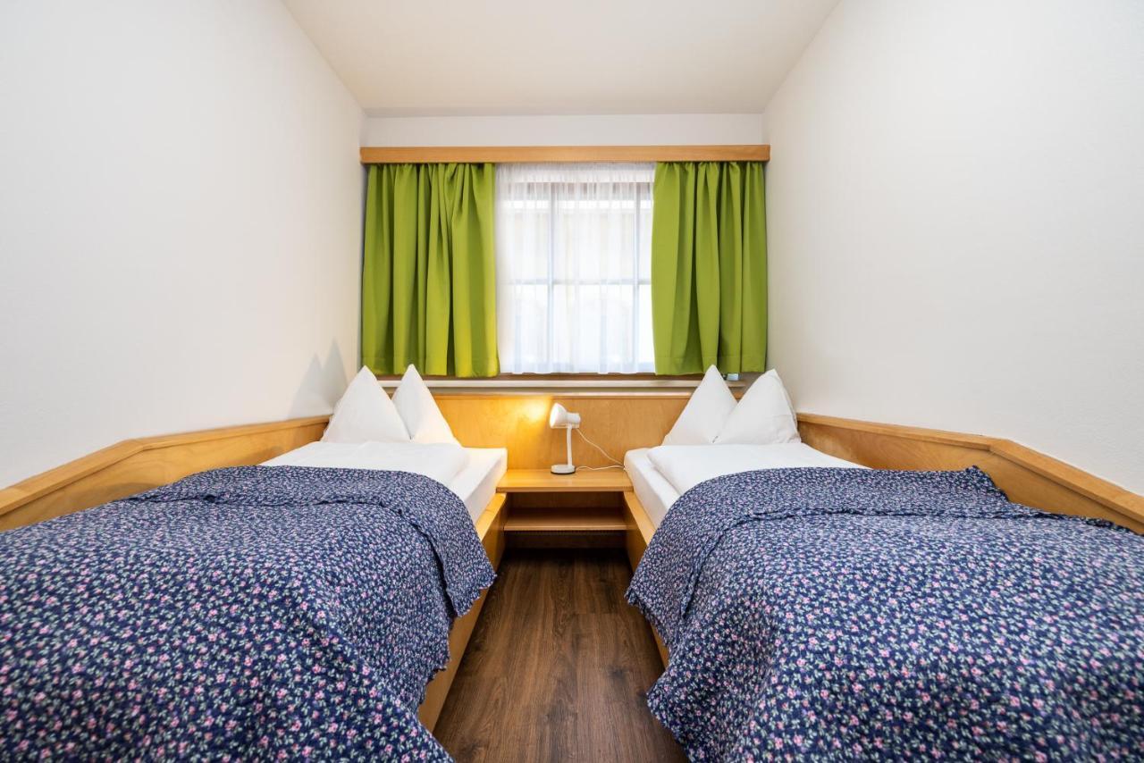 Michis Aparthotel Flachau Exterior foto