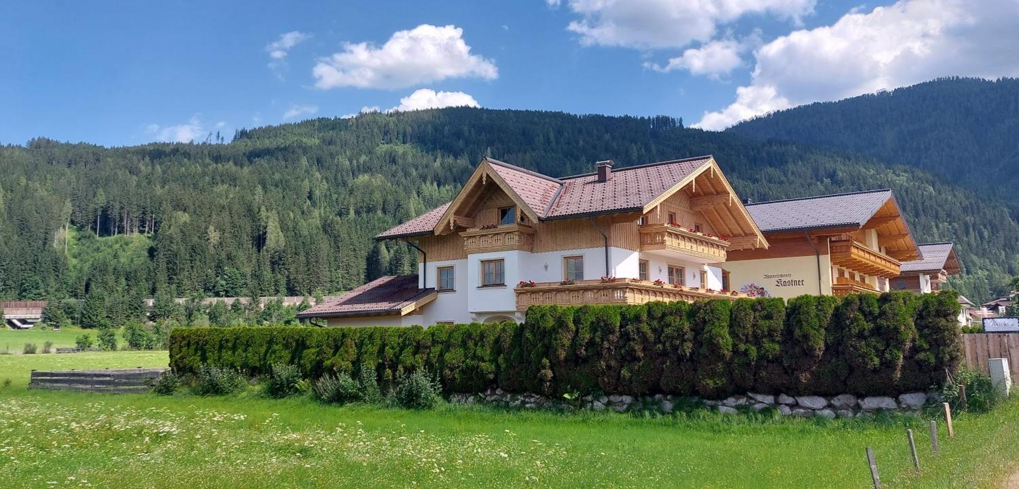 Michis Aparthotel Flachau Exterior foto